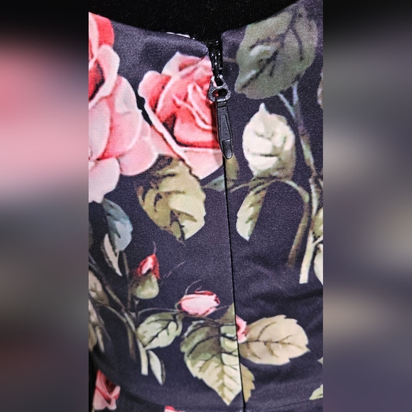 1861 boutique satin roses black pink floral retro 50's 60's dress with pockets - Picture 7 of 9
